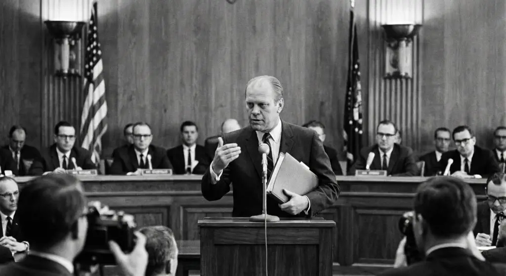 Ford Demands UFO Inquiry (1966)