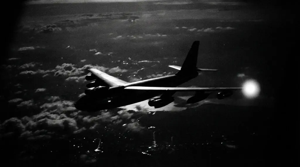 RB-47 Night Pursuit