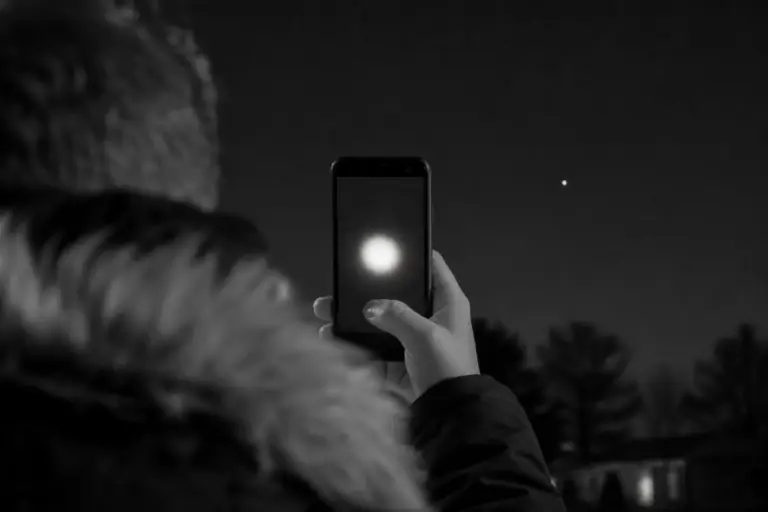 Distant light through a phone camera