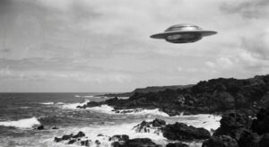 Saturn-Shaped Craft Over Trindade