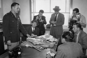 Roswell Press Briefing, July 1947