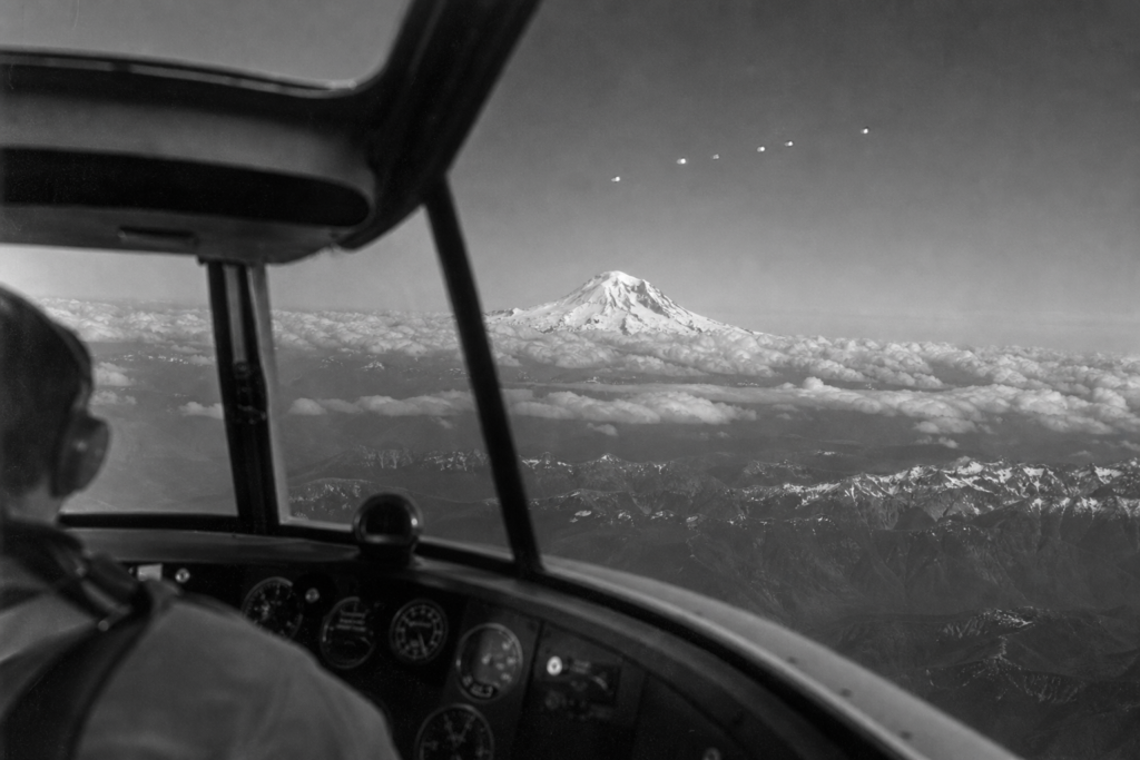 Pilot Over Mount Rainier