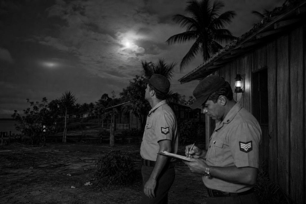 Night watch in Colares
