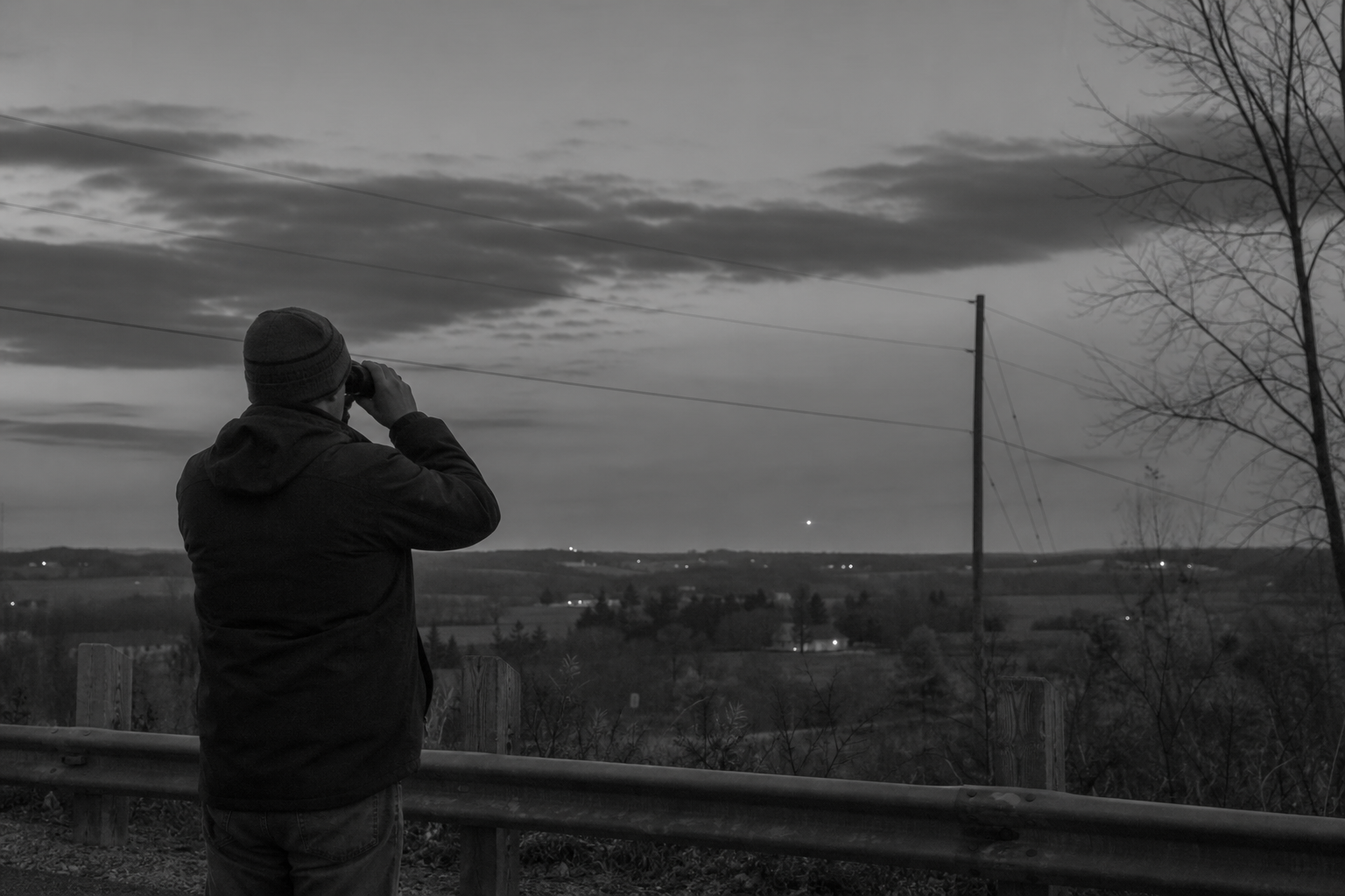 Independent Check at the Horizon