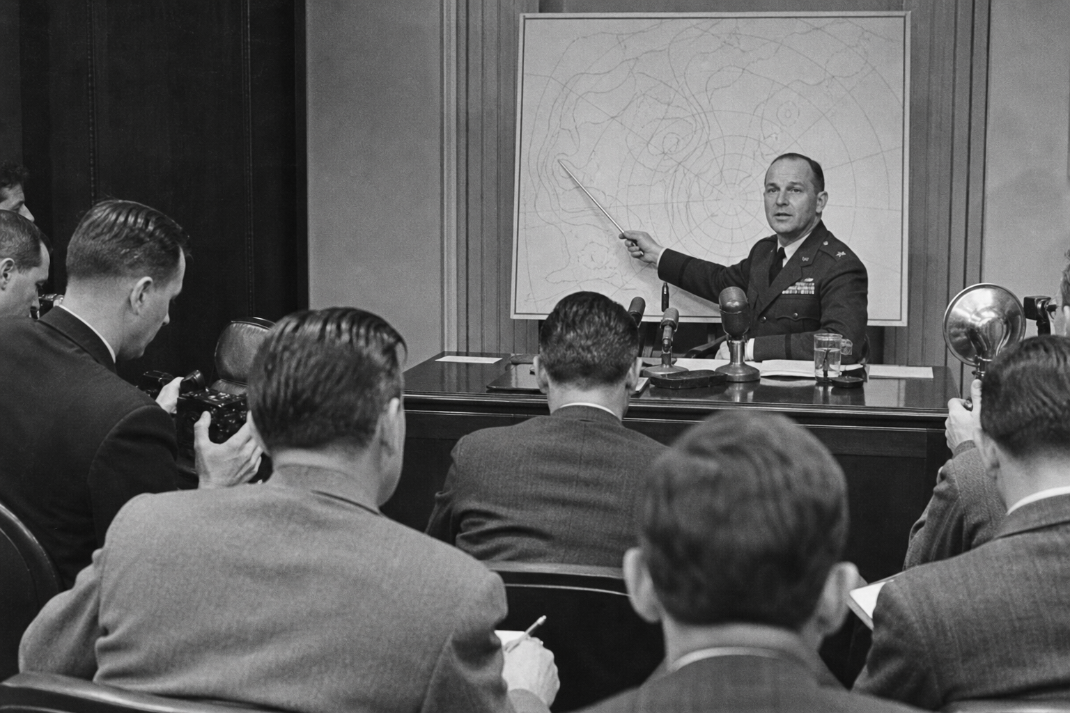 Air Force Briefing on Radar Conditions